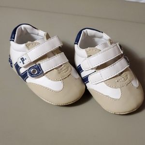 Children's Place 3-6 month shoes